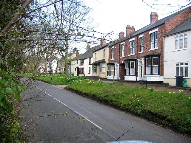 High Street South, Low Shincliffe